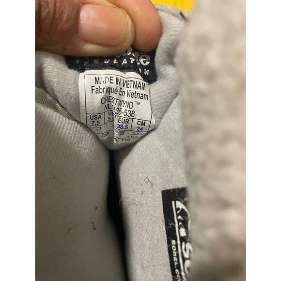 SOREL black and tan zip closure winter boots size 7.5 - Picture 6 of 7